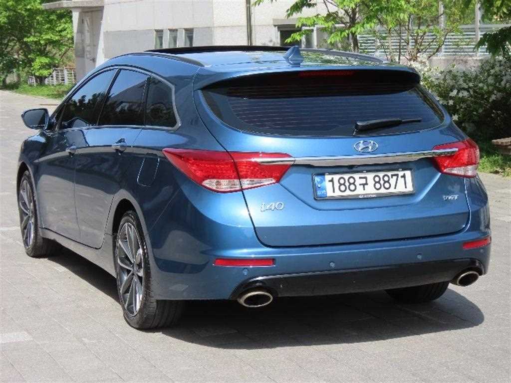 HYUNDAI i40 - Vista 4