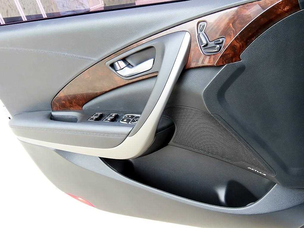 HYUNDAI Aslan - Vista 12