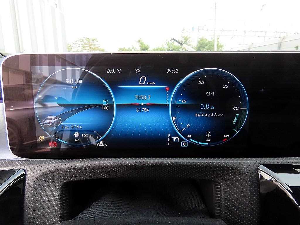 Mercedes Benz CLA Class - Vista 10