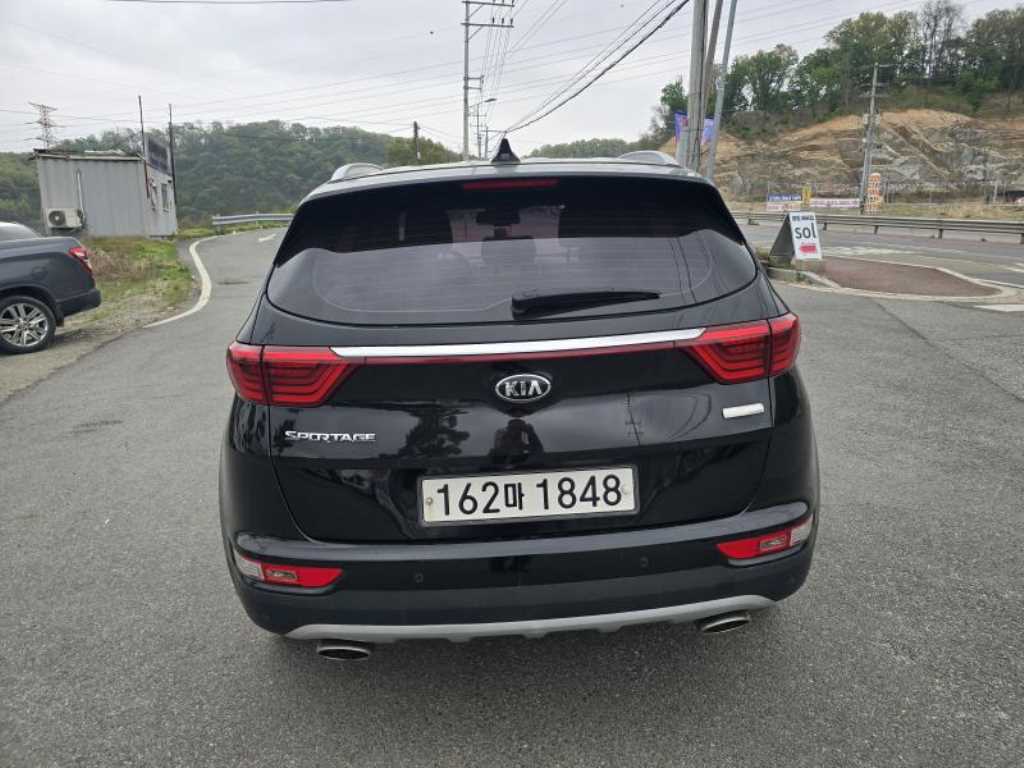 KIA Sportage - Vista 5