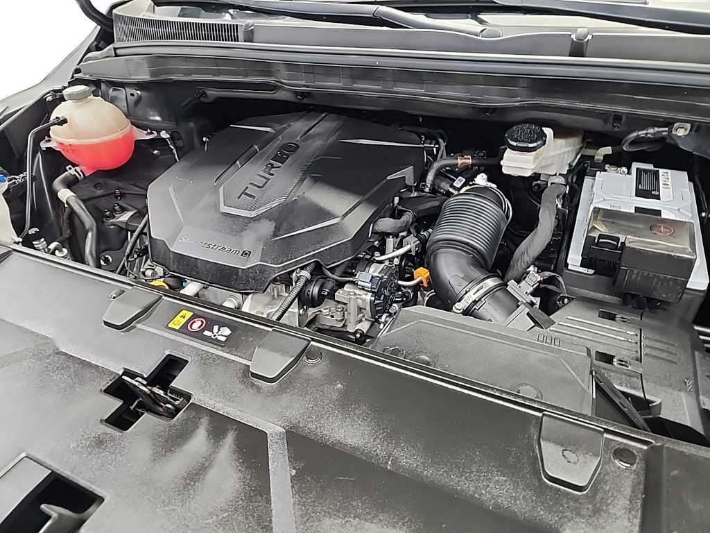 KIA Carnival - Vista 5