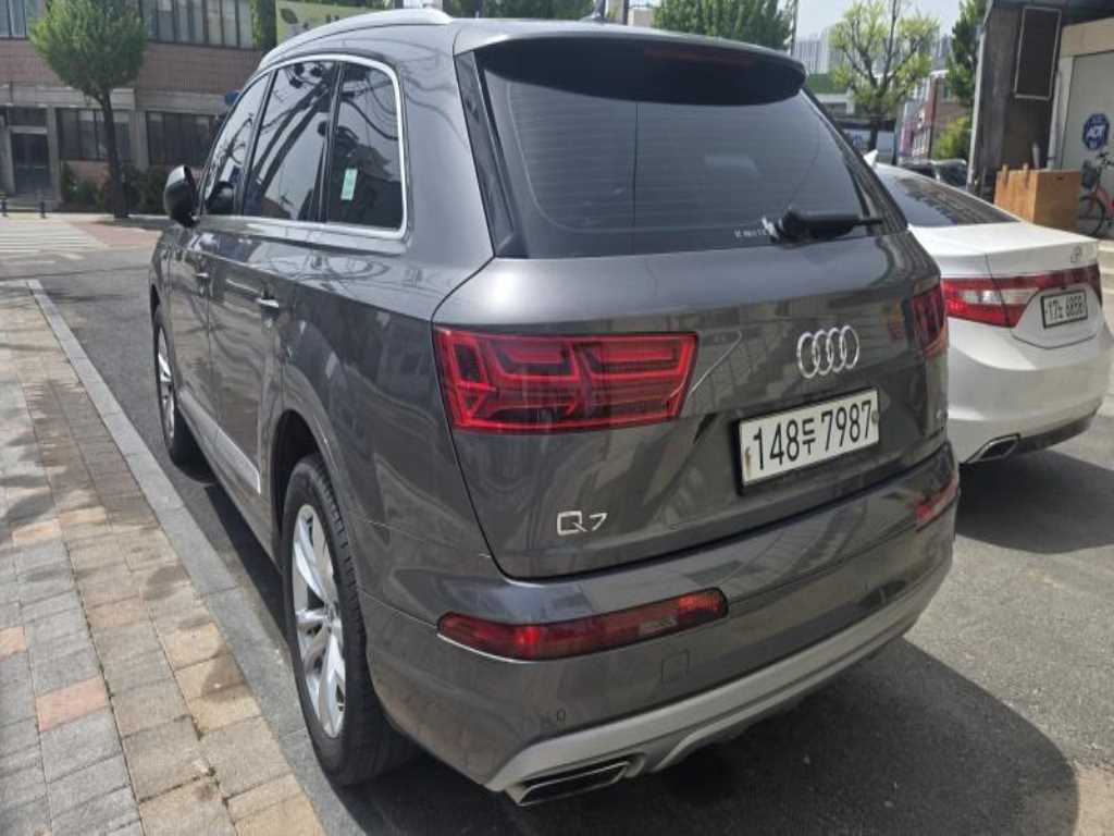 Audi Q7 - Vista 4