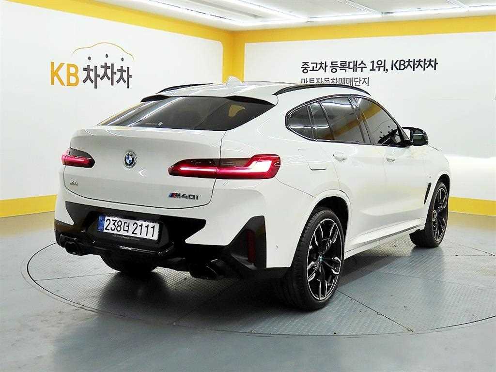 BMW X4 - Vista 3