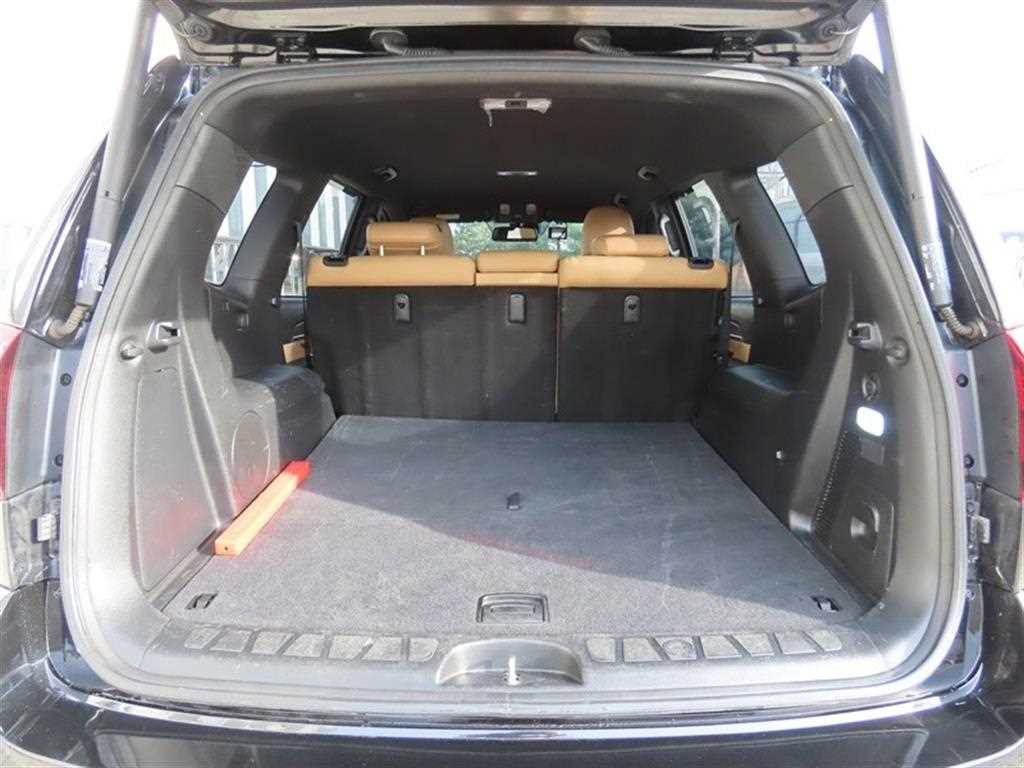 KIA Mohave - Vista 5