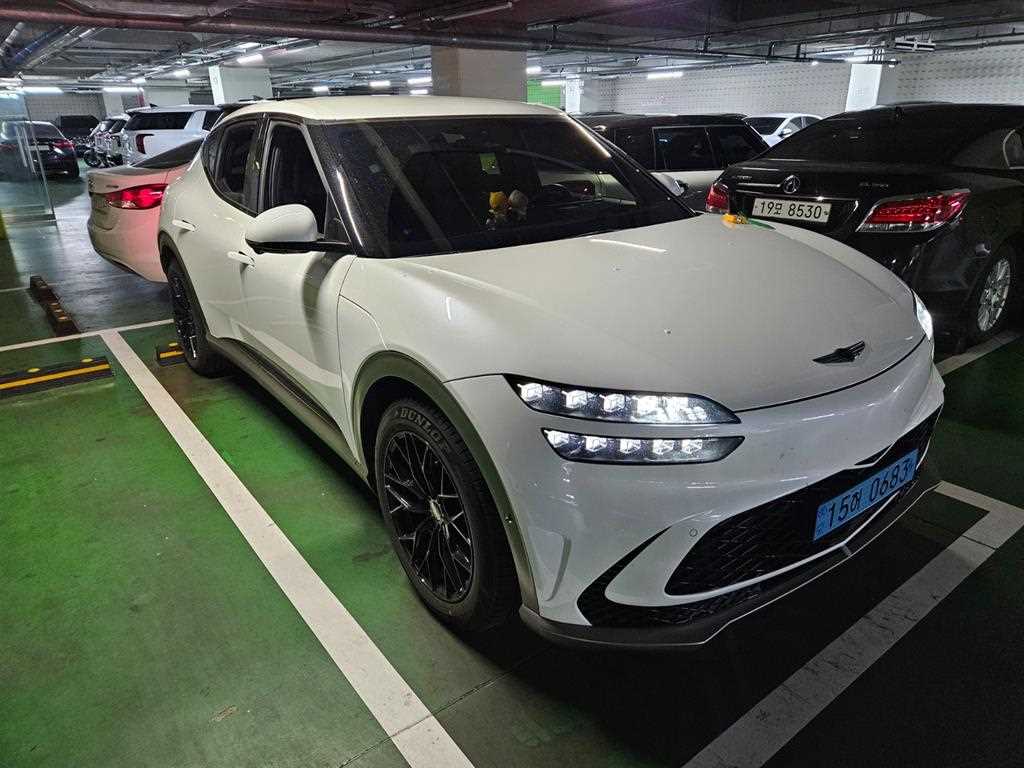 Genesis GV60 - Vista 2