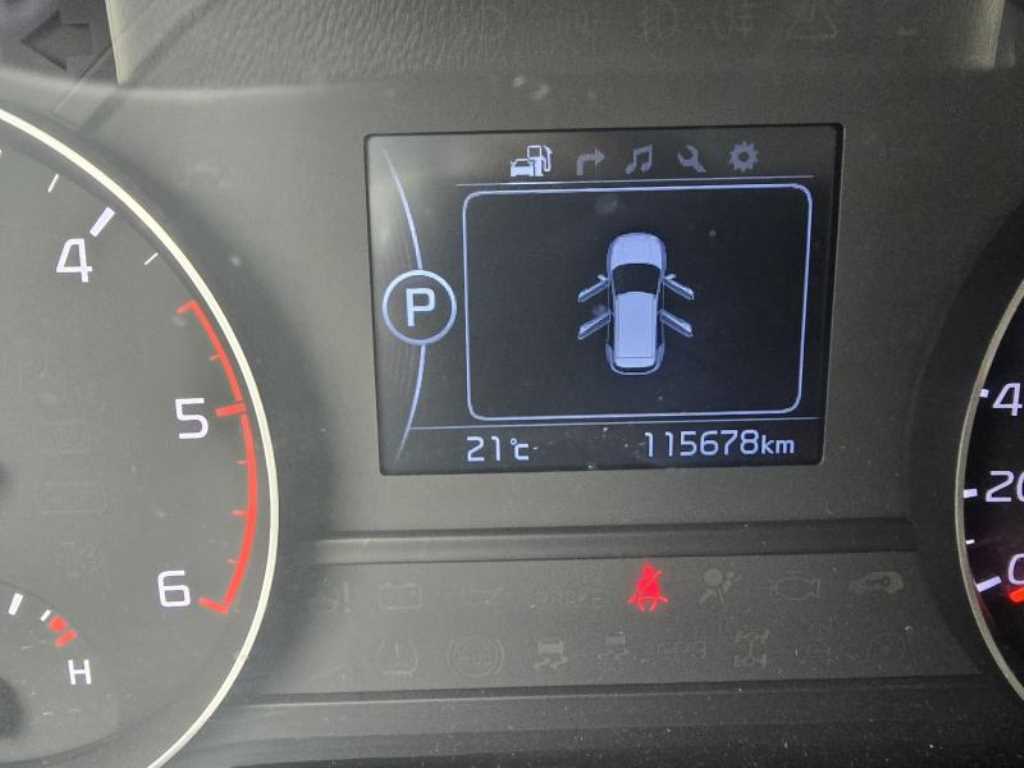 KIA Sportage - Vista 11