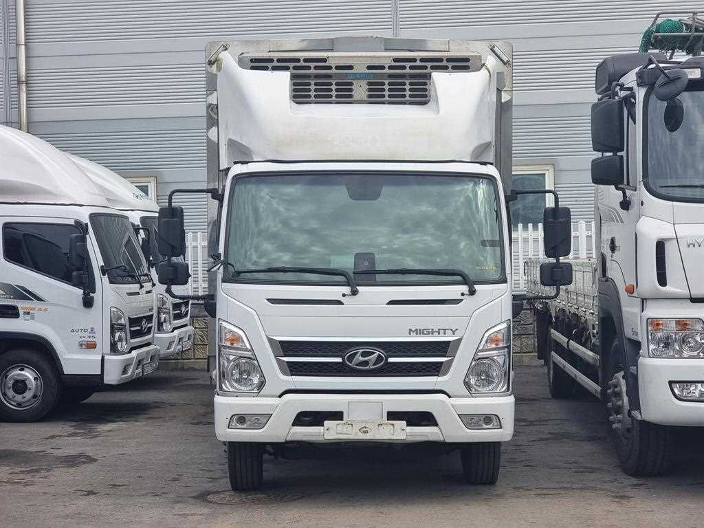 medium and large cargo truck - Vista 2