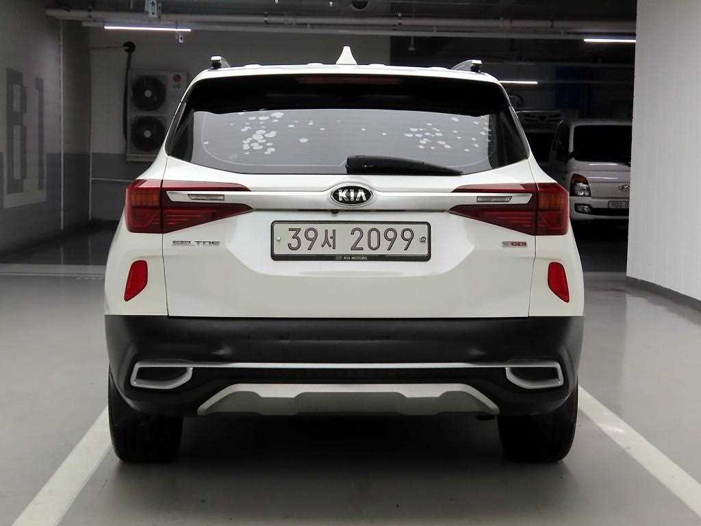 KIA Seltos - Vista 3