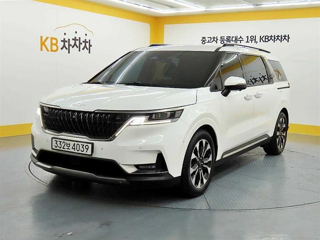 KIA Carnival - Vista 2