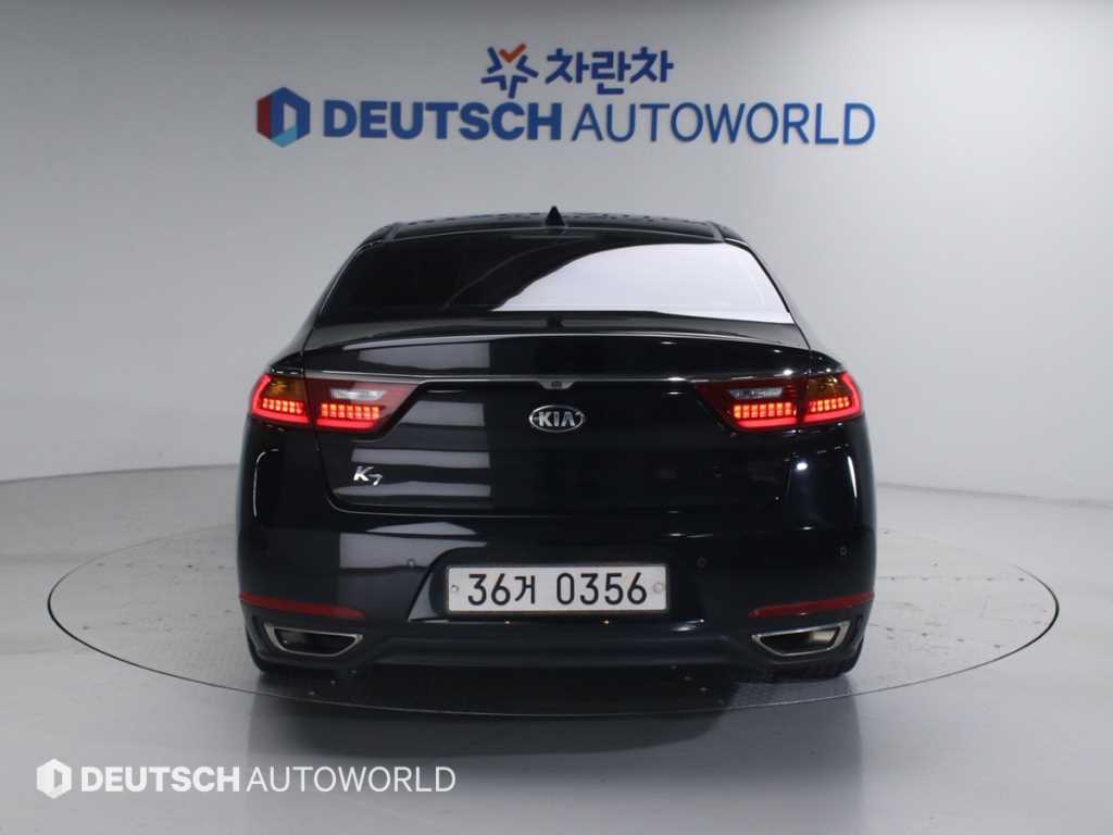 KIA K7 - Vista 4