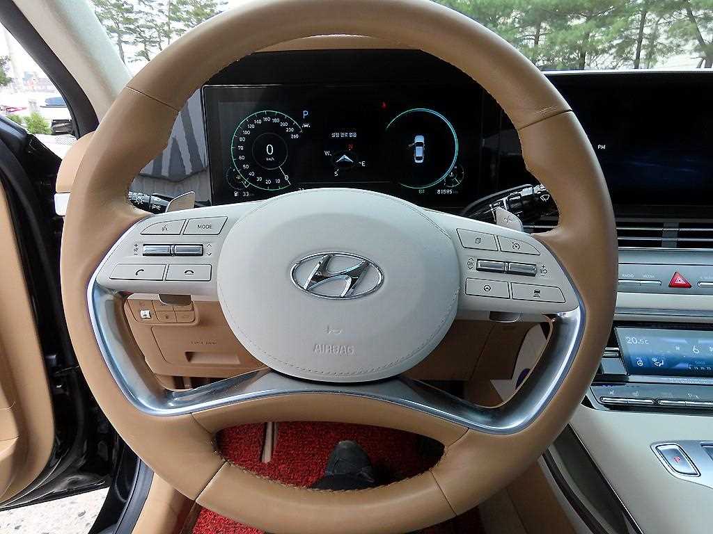 HYUNDAI Grandeur - Vista 8