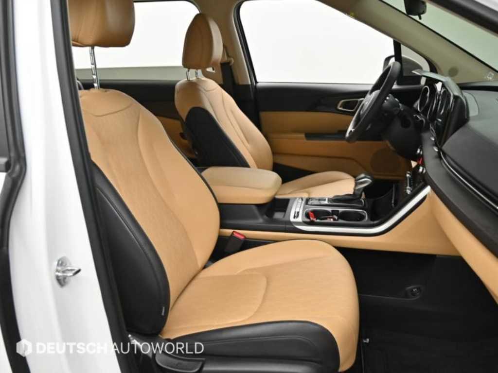 KIA Carnival - Vista 10