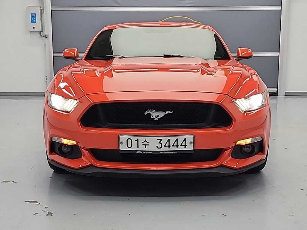 Ford Mustang - Vista 2