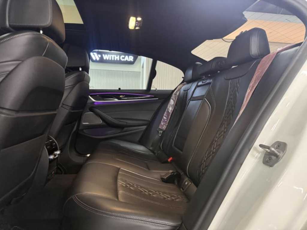 BMW 5 Series - Vista 9