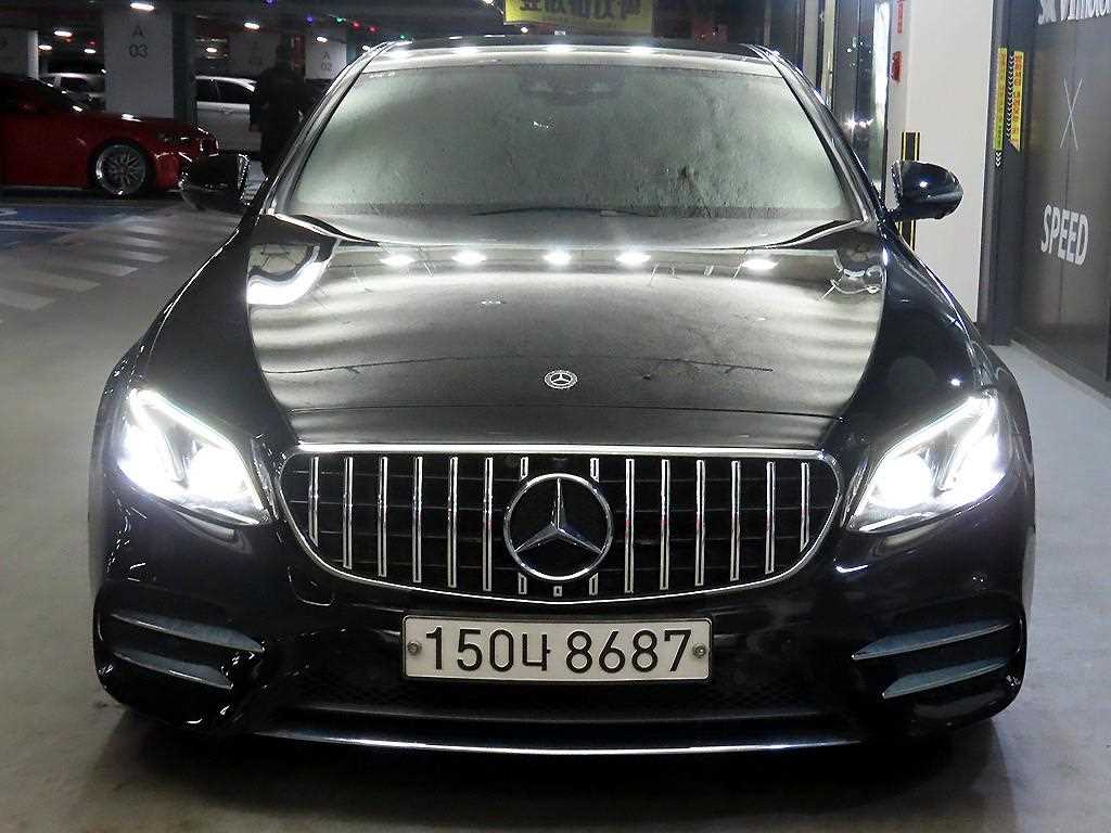 Mercedes Benz E class - Vista 2