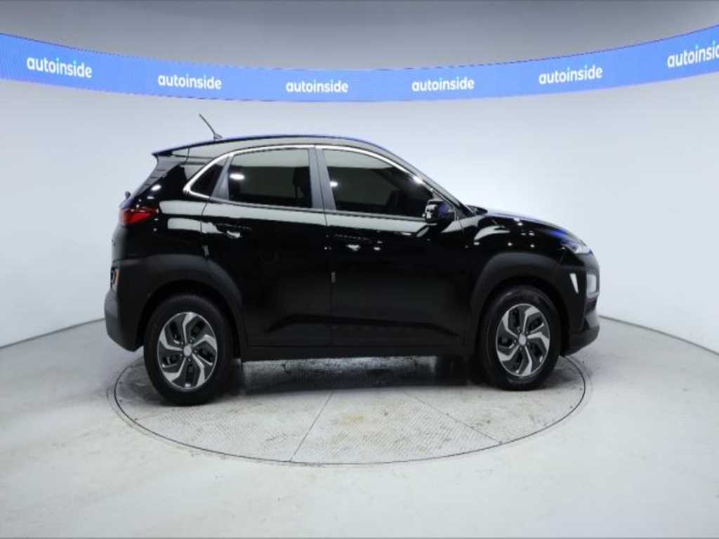 HYUNDAI Kona - Vista 3