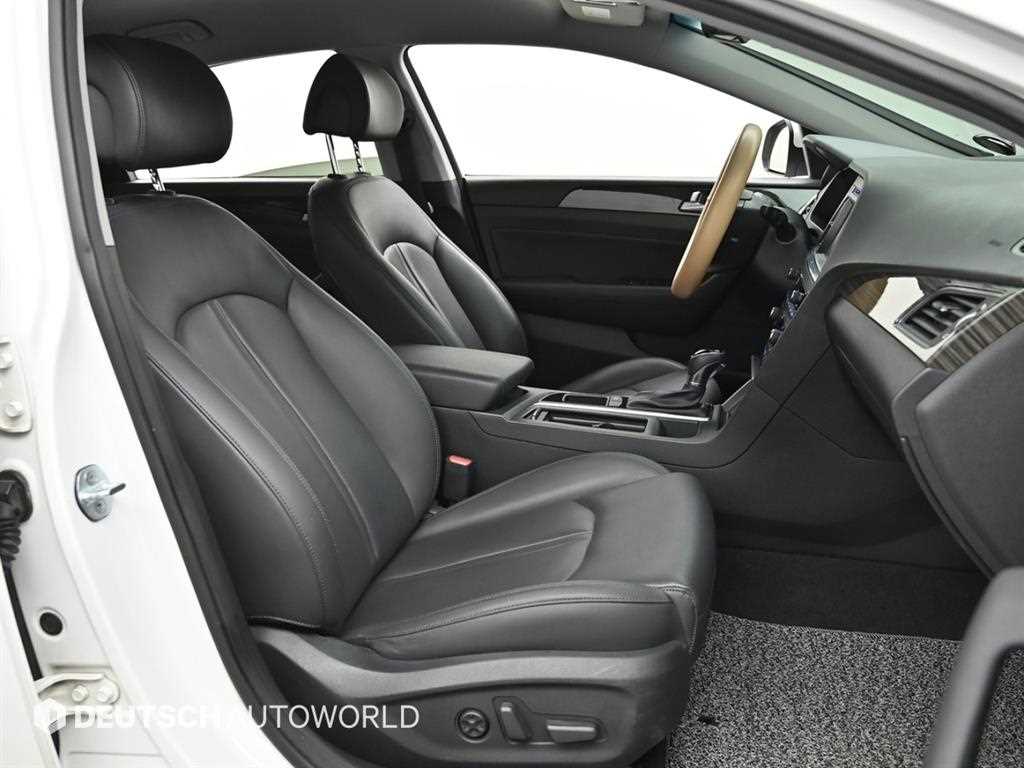 HYUNDAI Sonata - Vista 10