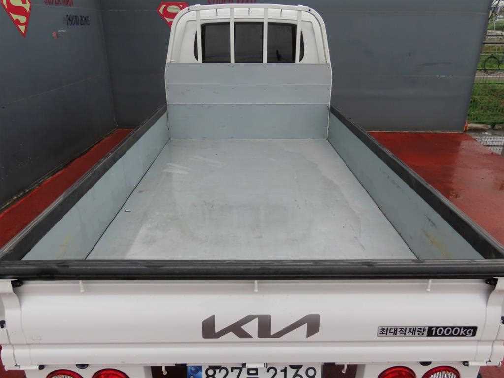 Small Truck Cargo (small) - Vista 5