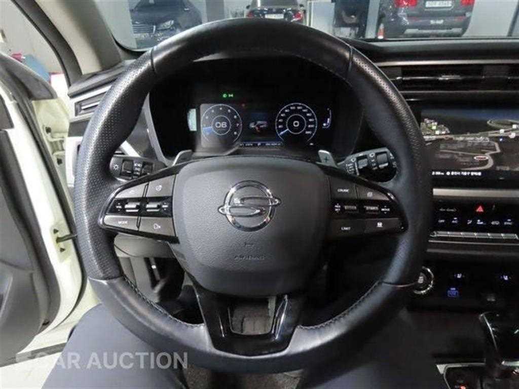 Ssangyong Korando - Vista 11