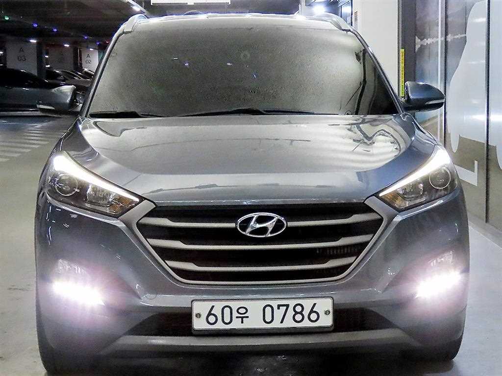 HYUNDAI Tucson - Vista 2