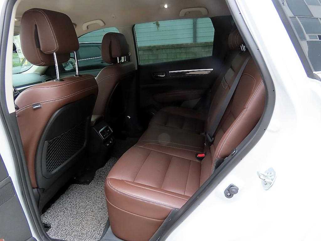 SAMSUNG QM6 - Vista 6