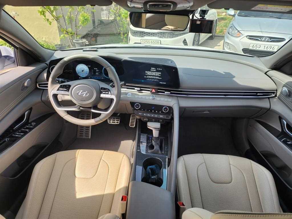 HYUNDAI Avante 2023 Blanco - Importación desde Corea - HF Imports Iquique - Foto 13