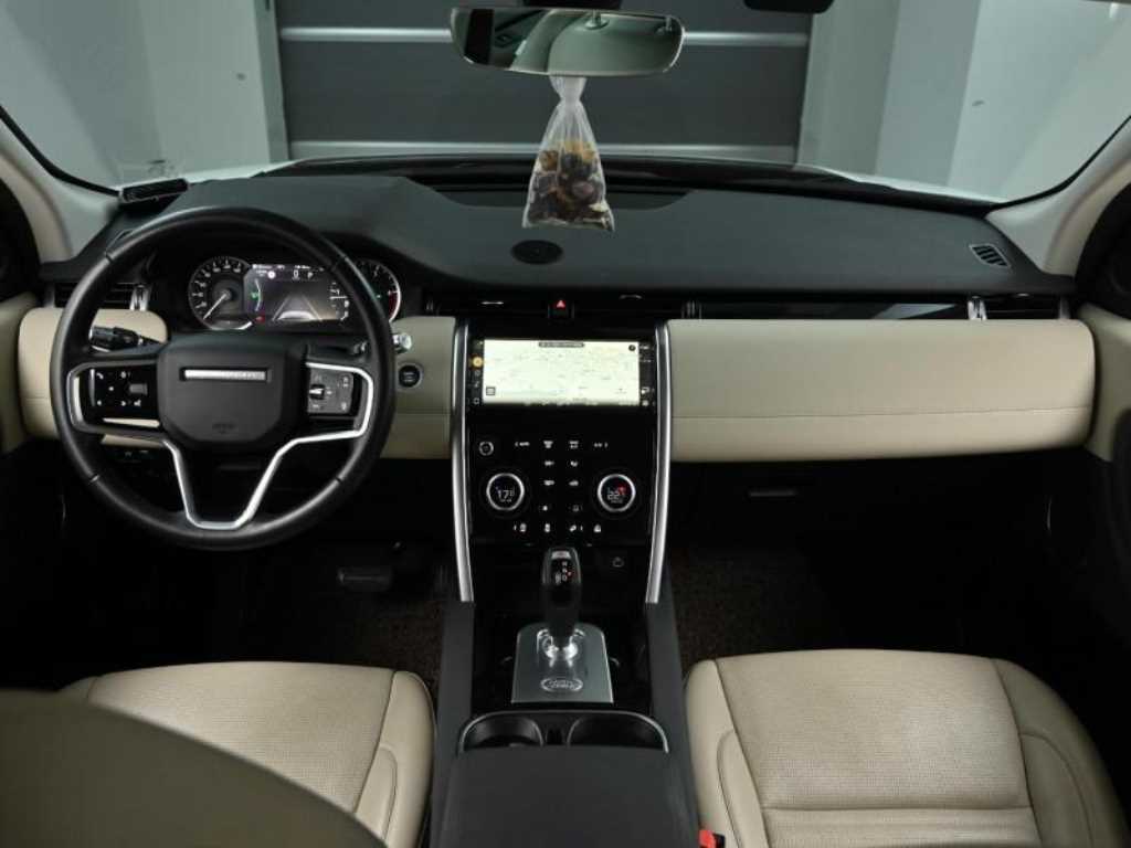 Land Rover Discovery Sports - Vista 7