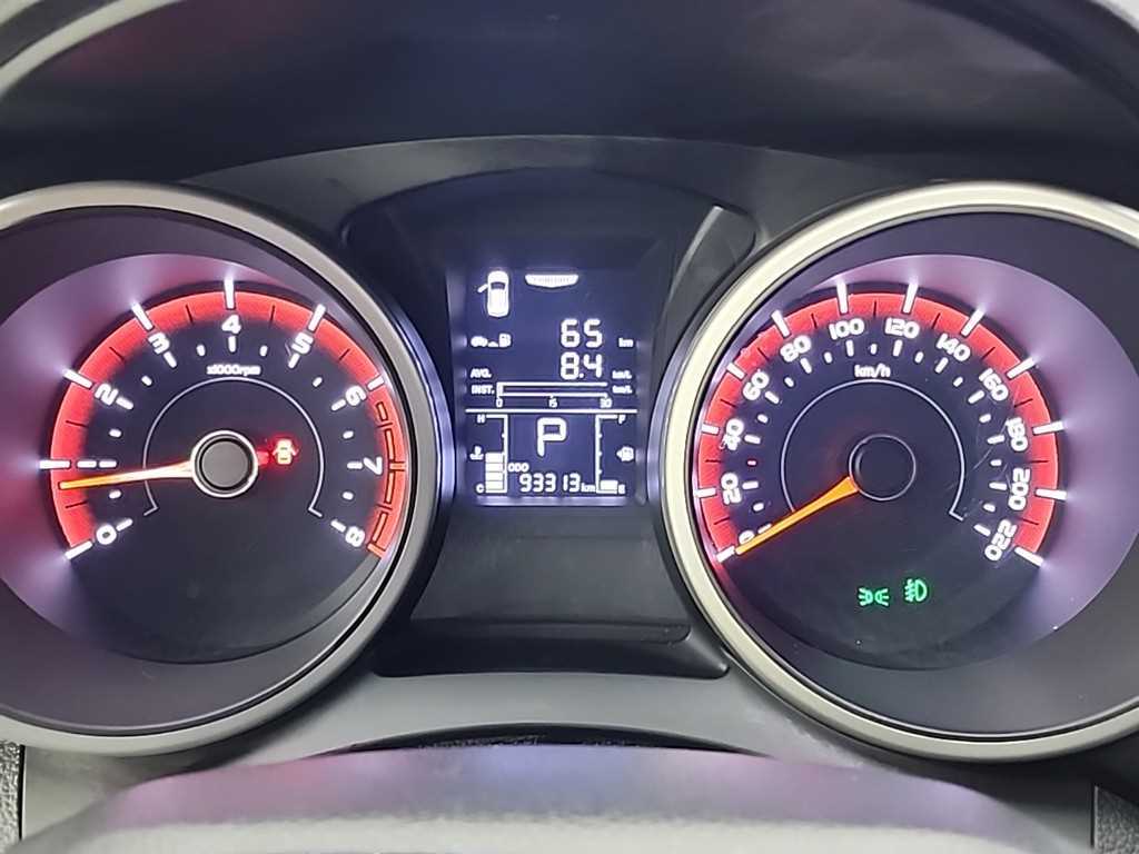 Ssangyong Tivoli - Vista 6