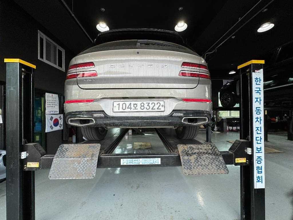 Genesis GV80 - Vista 2