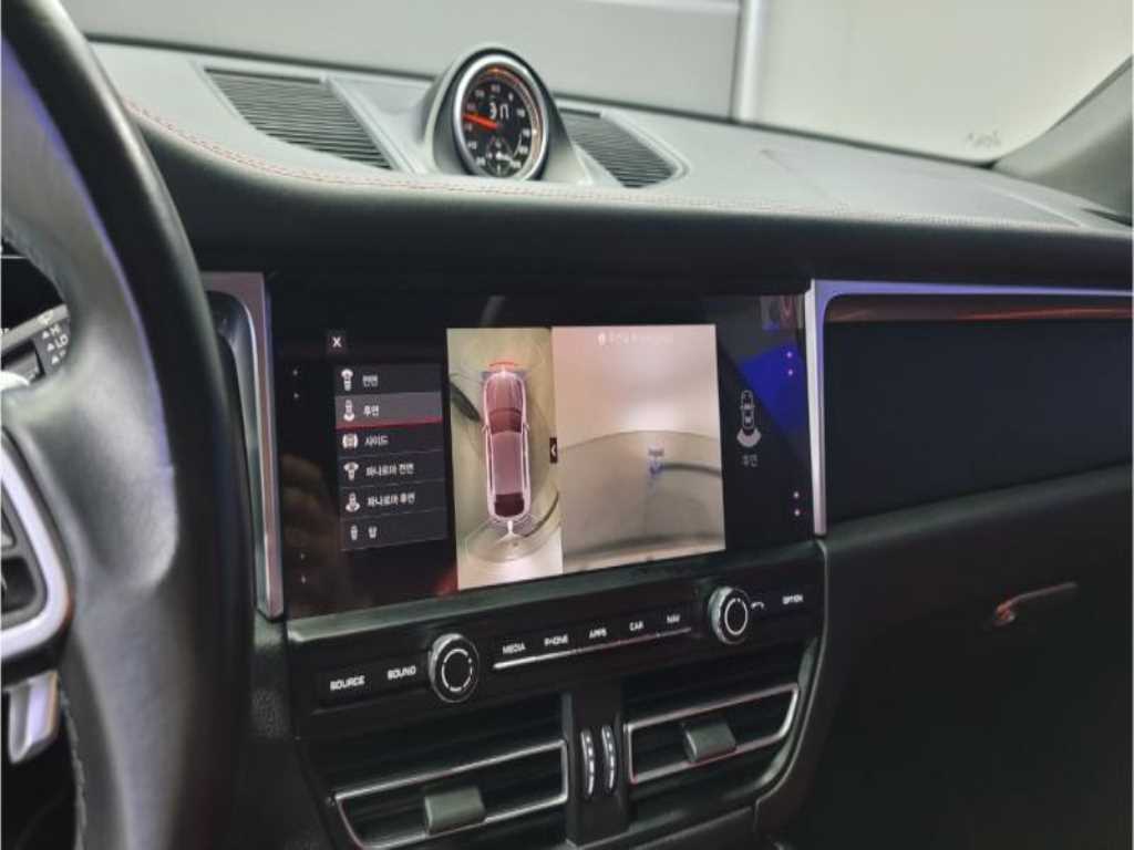 Porsche Macan 2021 - Importación desde Corea - HF Imports Iquique - Foto 13
