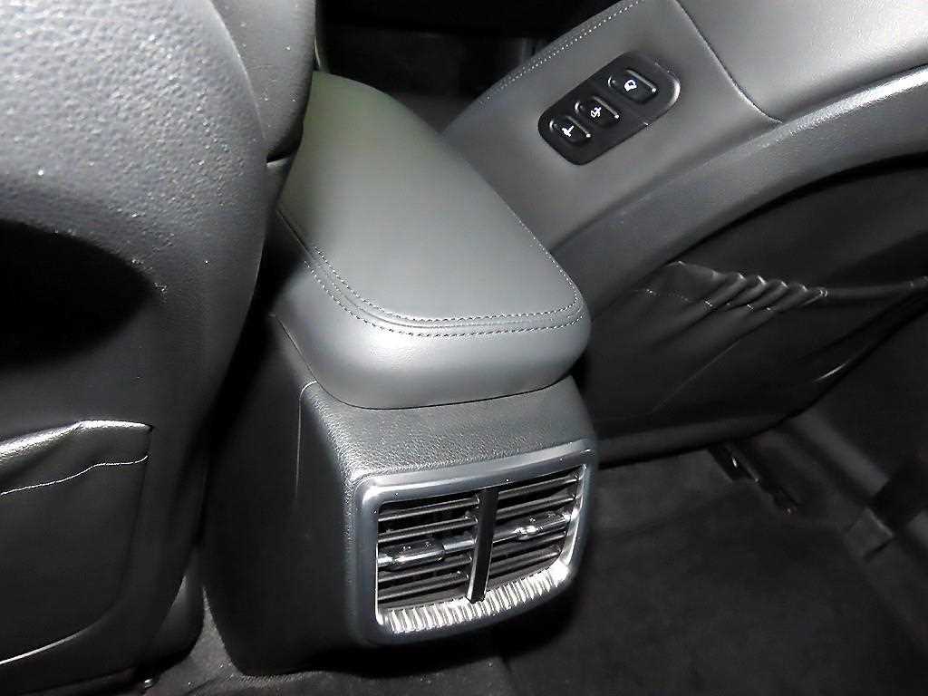 KIA K5 2023 Negro - Importación desde Corea - HF Imports Iquique - Foto 13