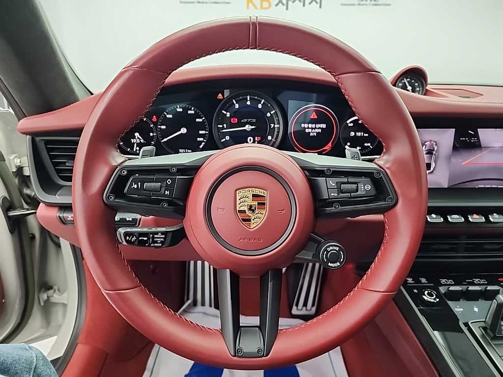 Porsche 911 - Vista 9
