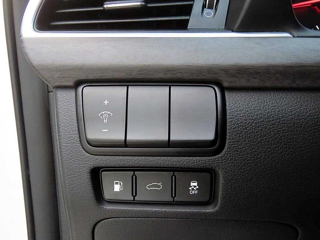 KIA K7 - Vista 12