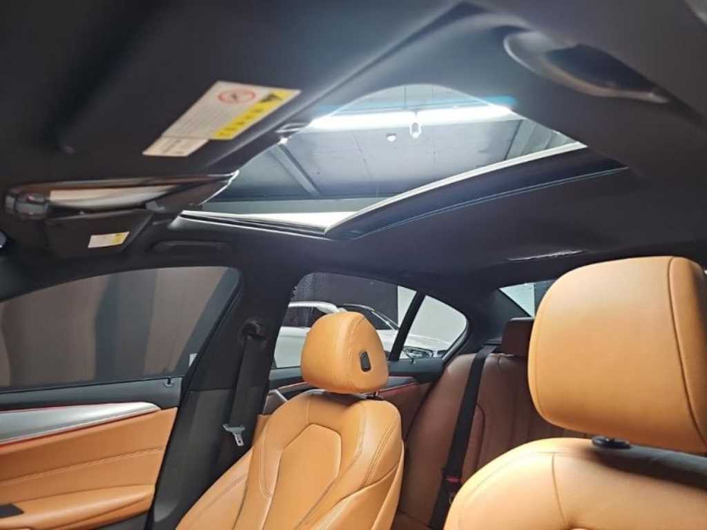 BMW 5 Series 2017 Blanco - Importación desde Corea - HF Imports Iquique - Foto 15