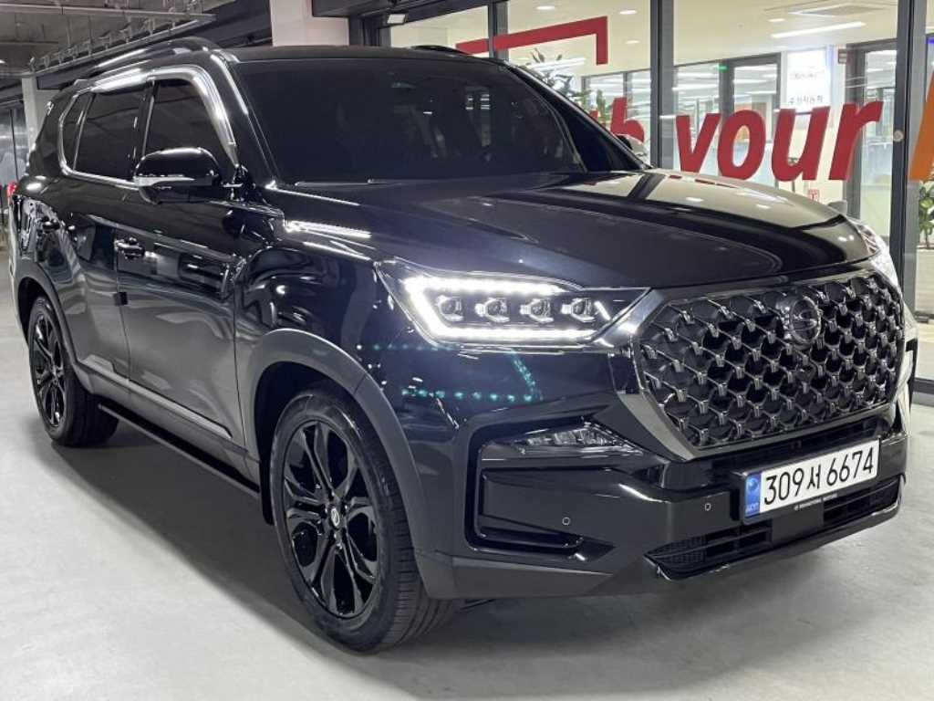 Ssangyong Rexton 2023 Negro - Importación desde Corea - HF Imports Iquique - Foto 1