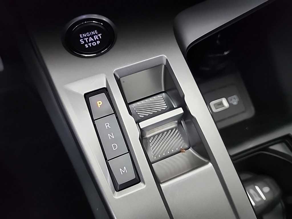 Peugeot 408 - Vista 8