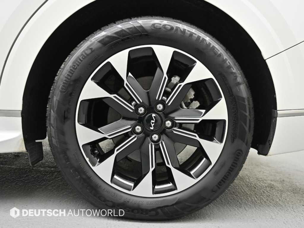 KIA Carnival - Vista 5