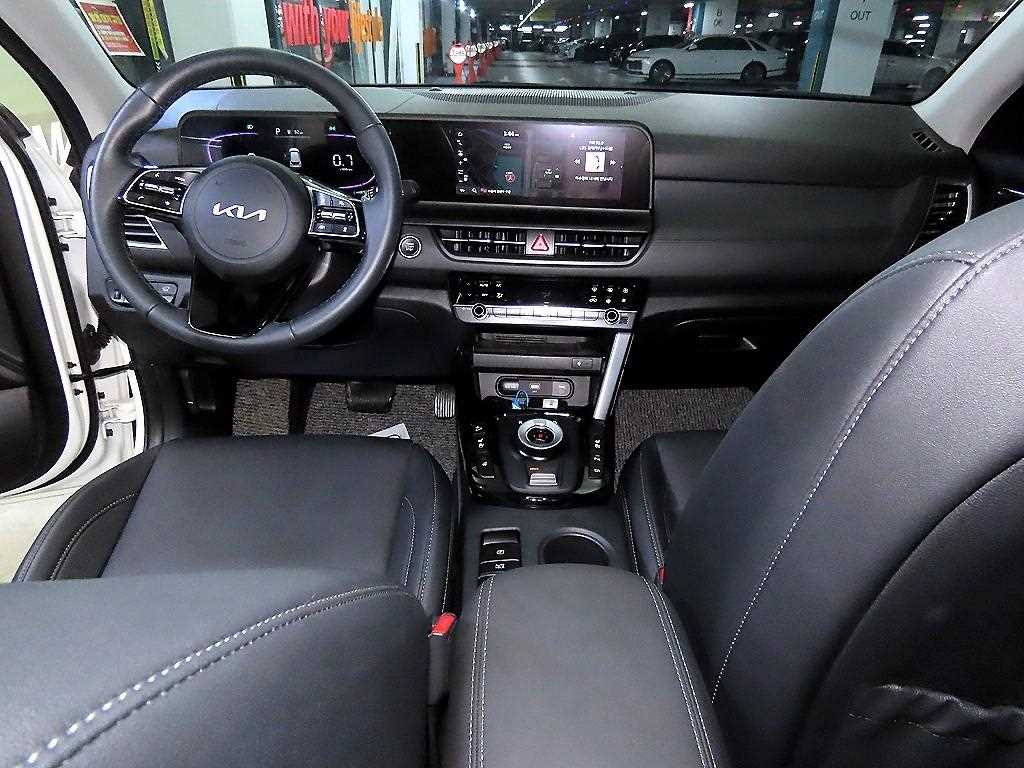 KIA Seltos - Vista 10