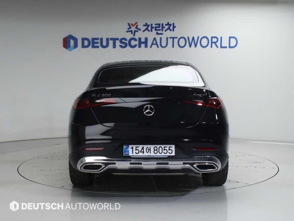 Mercedes Benz GLC Class - Vista 4