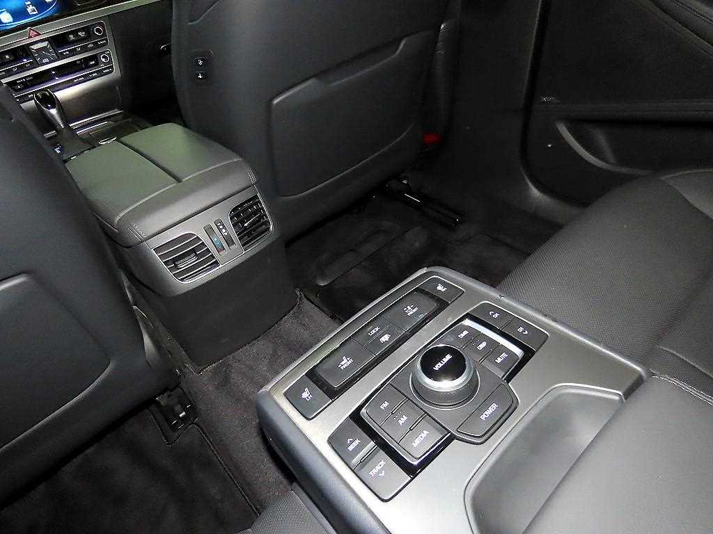 HYUNDAI Genesis 2014 Negro - Importación desde Corea - HF Imports Iquique - Foto 17