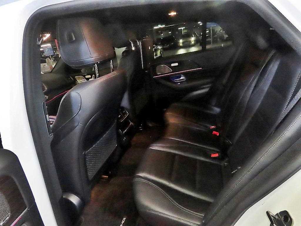 Mercedes Benz GLE Class - Vista 7