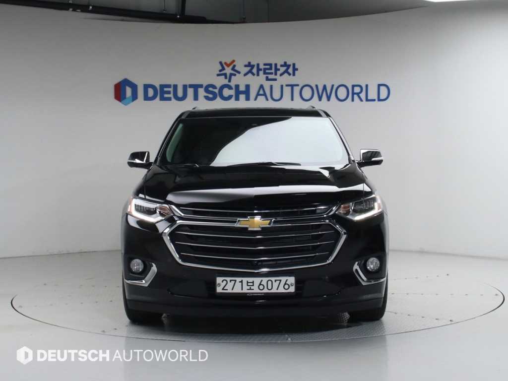 Chevrolet Travers - Vista 3