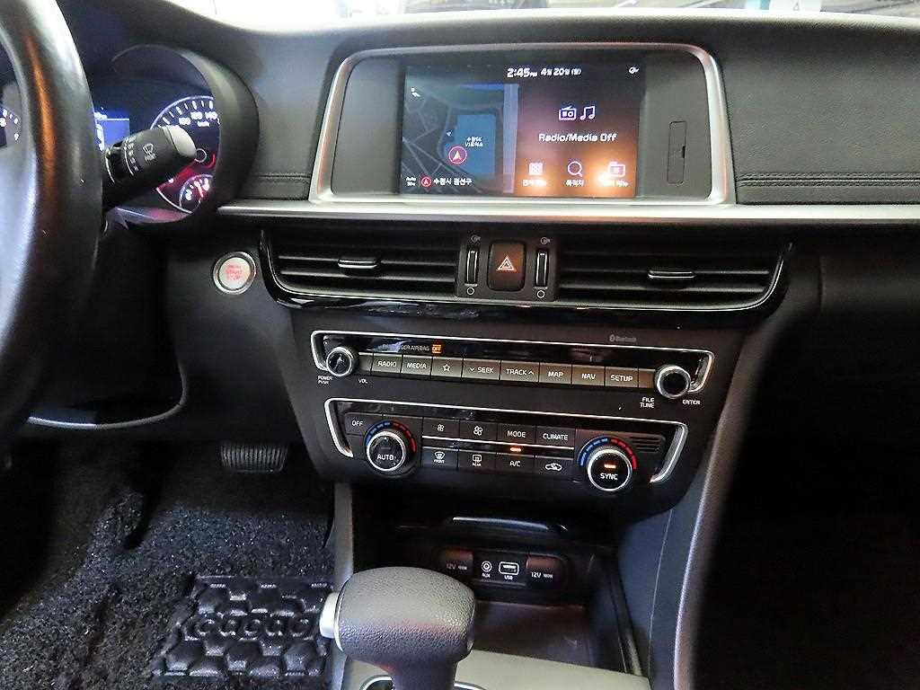 KIA K5 - Vista 11