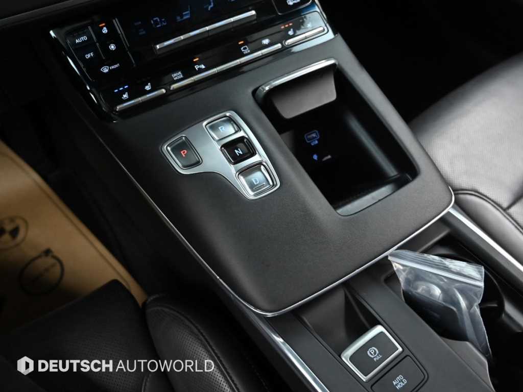 HYUNDAI Grandeur - Vista 9