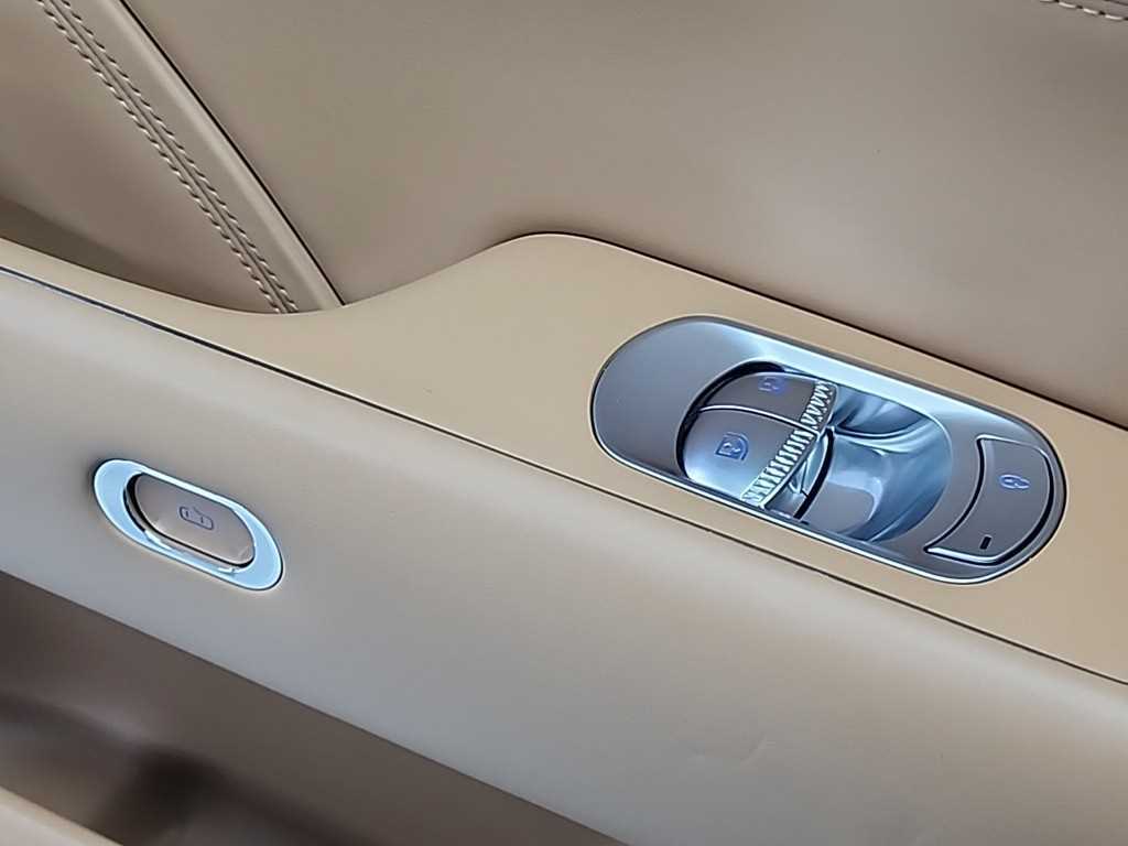 Genesis G90 2022 Negro - Importación desde Corea - HF Imports Iquique - Foto 15
