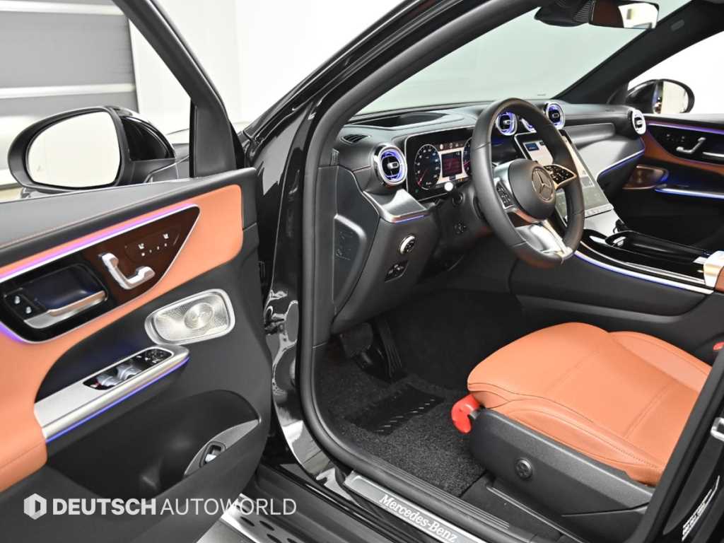 Mercedes Benz GLC Class - Vista 11