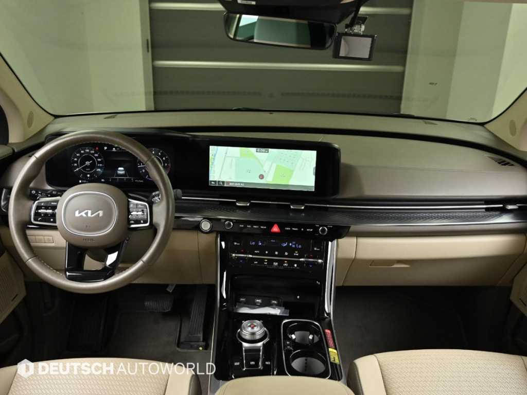 KIA Carnival - Vista 7