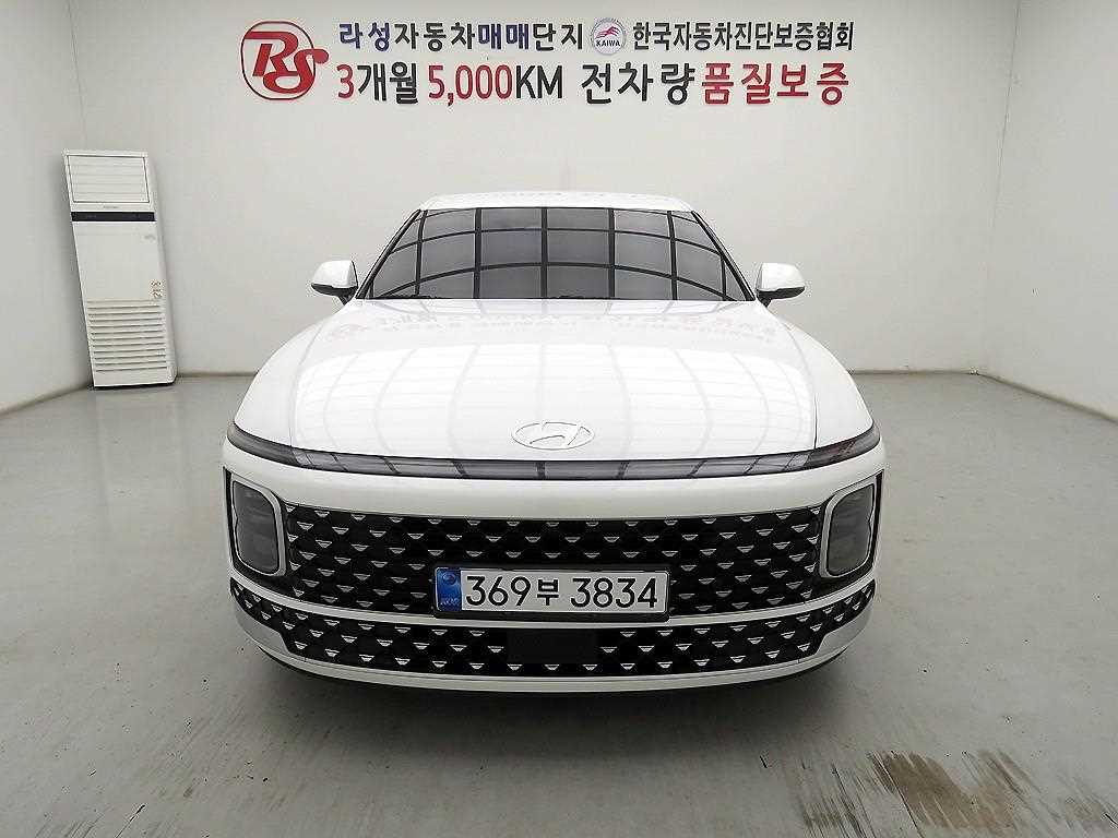 HYUNDAI Grandeur - Vista 2