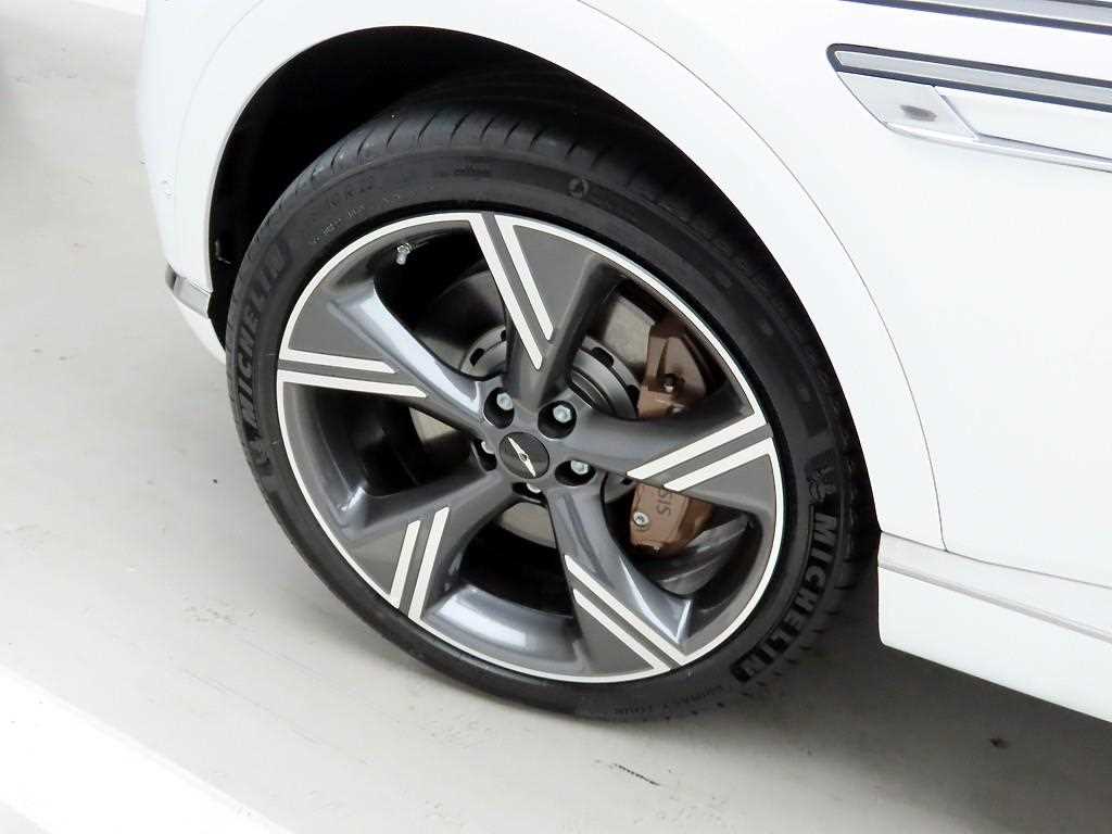 Genesis GV80 2025 Blanco - Importación desde Corea - HF Imports Iquique - Foto 19