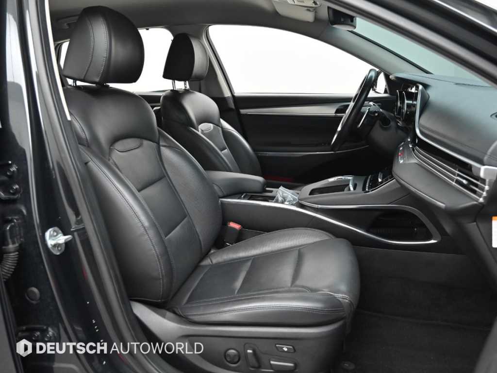 HYUNDAI Grandeur - Vista 10